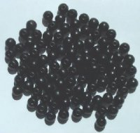 100 8mm Black Round Wood with 2mm Hole